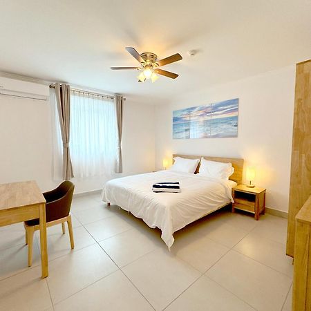אורנג'סטאד Bon Bini Suites מראה חיצוני תמונה